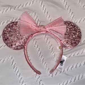 Pink and pearl bauble bar minnie ears